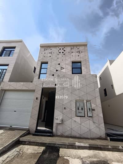 4 Bedroom Flat for Sale in East Riyadh, Riyadh - Apartment - Riyadh - Al Janaderiyah neighborhood