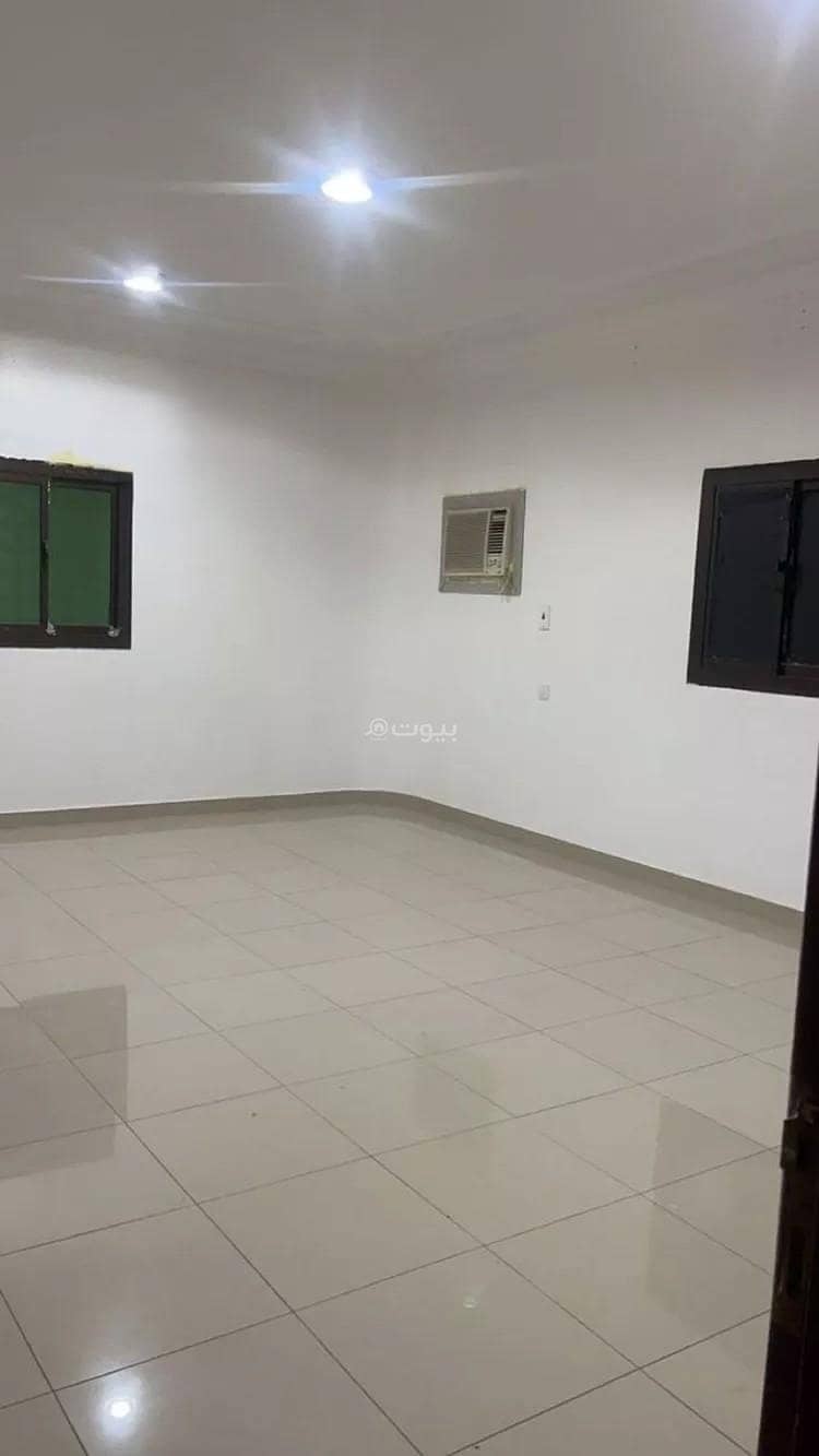 Villa for sale on Al-Jaib Street, Al-Muqlaa District, Riyadh City