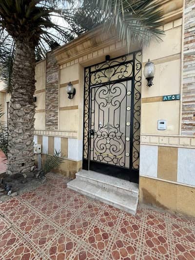 9 Bedroom Villa for Rent in North Jeddah, Jeddah - Exclusive villa for rent in North Obhur