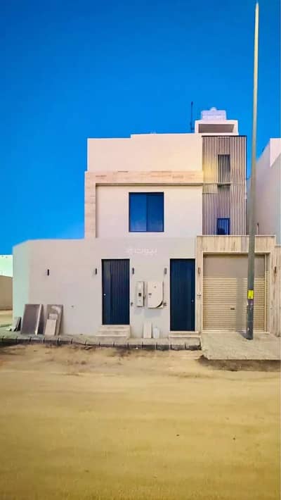 5 Bedroom Floor for Rent in West Riyadh, Riyadh - Floor for rent on Muhammad Al-Muwafi Street, Tuwaiq District, Riyadh City