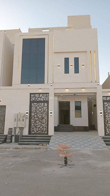 Villa for sale in Al-Rahmaniya district