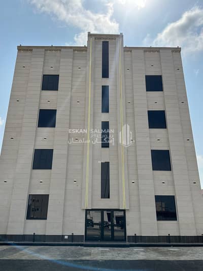 6 Bedroom Floor for Sale in Al Suways 1, Jazan - Al-Suwayis/Rahab - Jizan - Circle