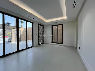 3 Bedroom Floor for Rent in North Riyadh, Riyadh - Residential area in Al-Malqa neighborhood