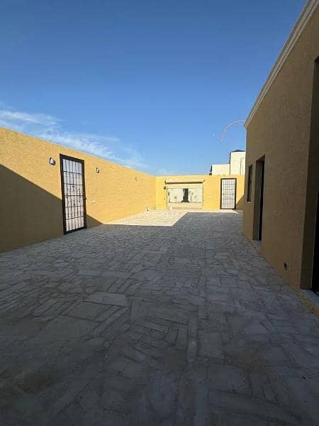 4 bedroom villa for sale in The White Land 3, Thadiq area