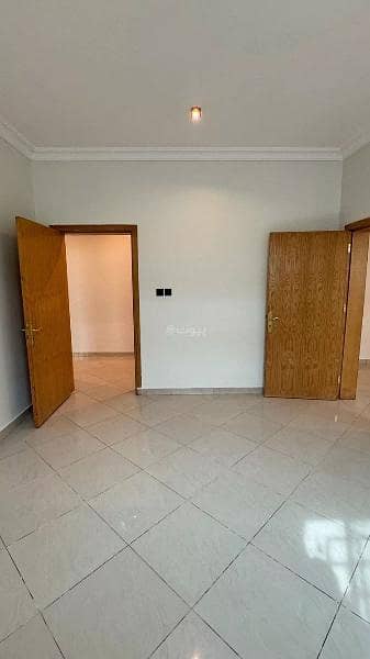 4 Bedroom Apartment for Rent in North Riyadh, Riyadh - Apartment for rent in Al Aqiq, North Riyadh