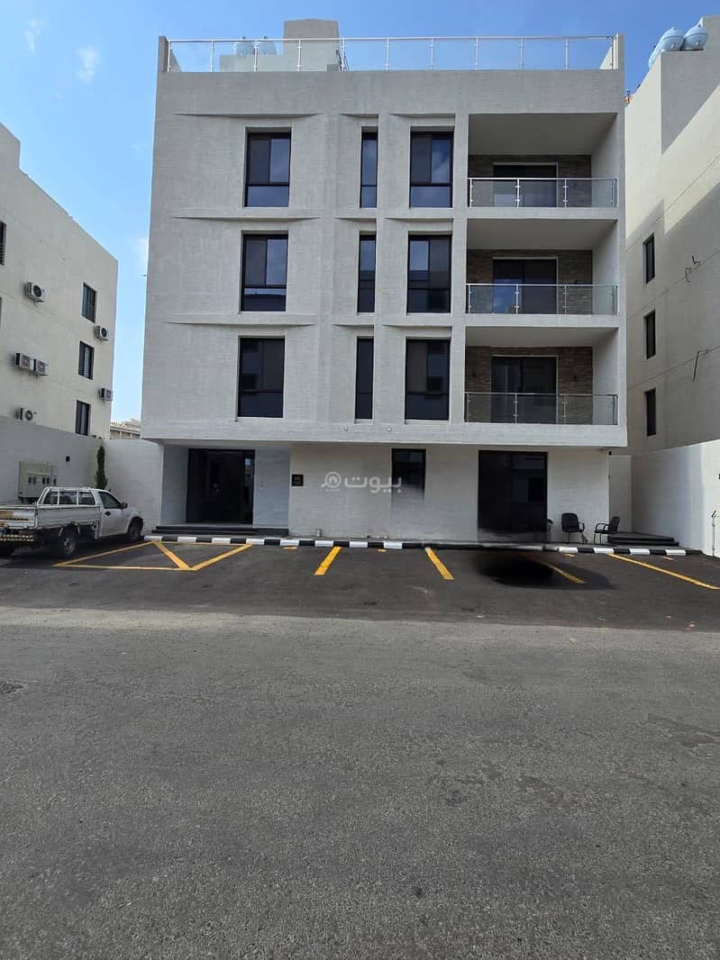 Apartment in Al Qumariyyah 5 bedrooms 700000 SAR - 87617514