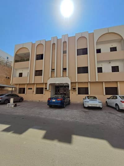 Building for Sale in North Jeddah, Jeddah - Demolition Property | Prime Location | 825 sqm | Al Zahra, Jeddah