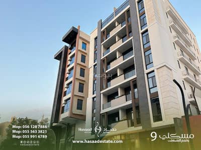 5 Bedroom Apartment for Sale in North Jeddah, Jeddah - Luxury apartment for sale in Alsalamah 2 district near Prince Sultan Street and Hira - 5 rooms