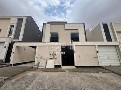 6 Bedroom Floor for Sale in East Riyadh, Riyadh - Round - Riyadh - Al-Bayan (East)