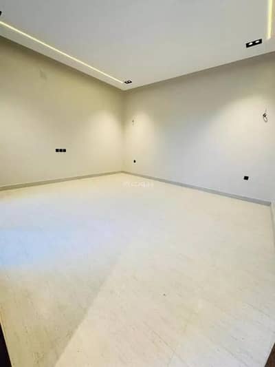 4 Bedroom Floor for Sale in East Riyadh, Riyadh - A villa for sale on Mubarak Street, Nahda neighborhood, Riyadh City, Riyadh Province