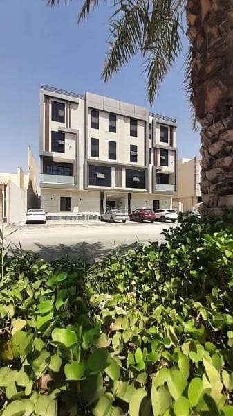 4 Bedroom Flat for Sale in East Riyadh, Riyadh - Apartment for sale on Qalam Street, Munsiyah District, Riyadh City