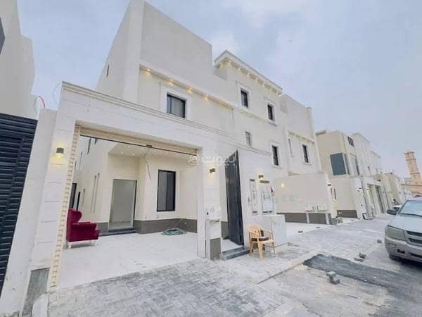 Villa for sale on Adrar Street, Al-Qadisiyah neighborhood, Riyadh city, Riyadh region