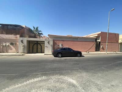 6 Bedroom Villa for Sale in Central Riyadh, Riyadh - 6 bedroom villa for sale in Dhuba, Riyadh