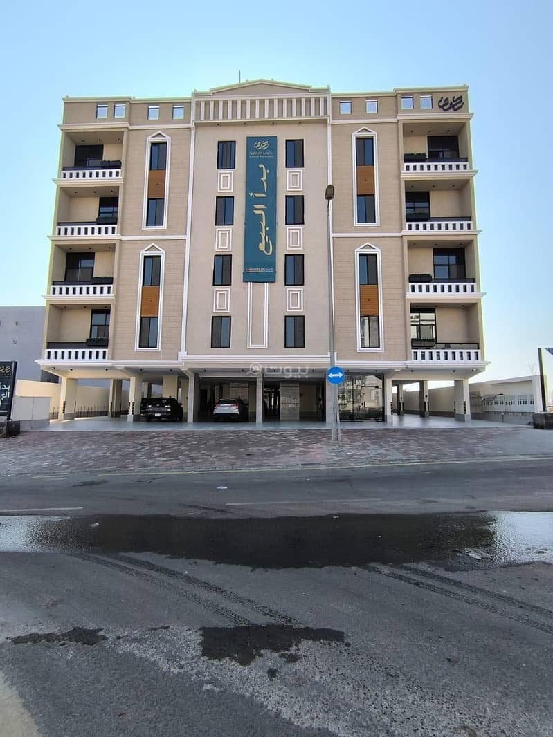 Apartment in Governmental1 4 bedrooms 720000 SAR - 87617926