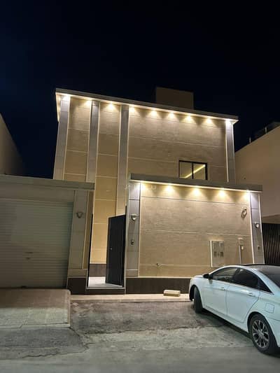 5 Bedroom Villa for Rent in South Riyadh, Riyadh - Villa for rent on Hamad bin Atiq Street, Badr District, Riyadh City, Riyadh Region