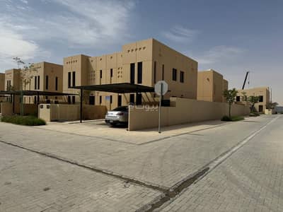 3 Bedroom Villa for Sale in Sidra, Riyadh - Exceptional Duplex Villas For Sale Together in Sidra, Riyadh