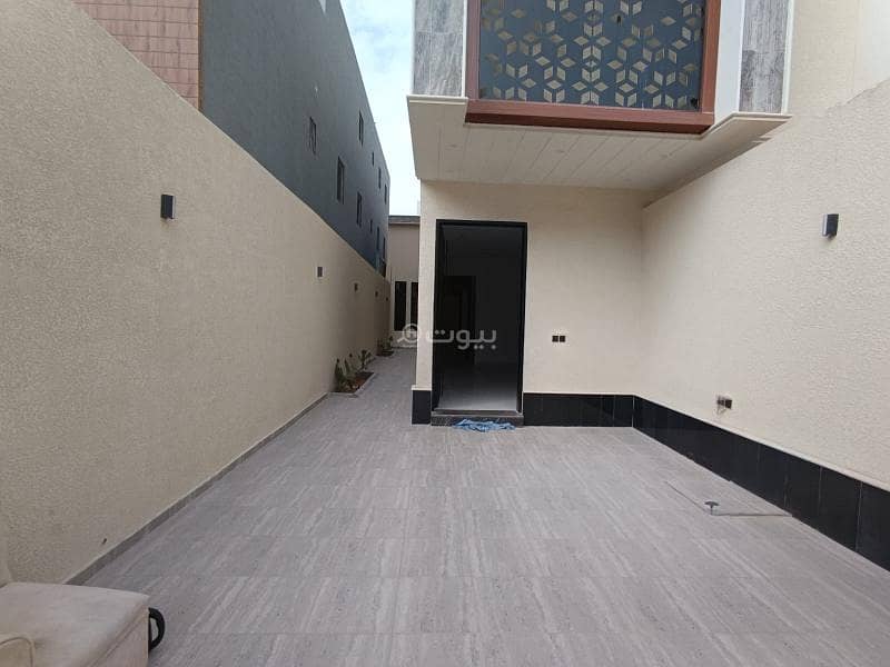 Floor in East Riyadh，Al Rimal 4 bedrooms 1100000 SAR - 87618299