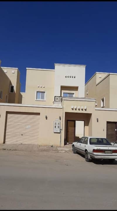 6 Bedroom Villa for Sale in West Riyadh, Riyadh - 16 Bedroom Villa For Sale in Tawiq, Riyadh