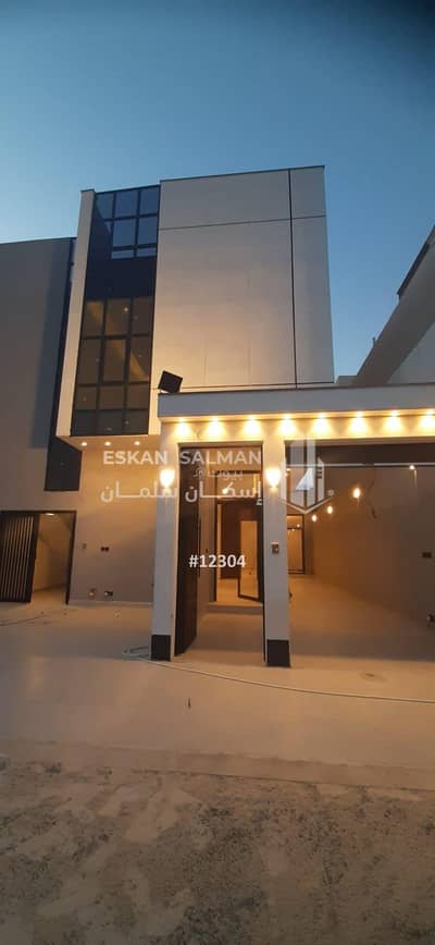 5 Bedroom Floor for Sale in East Riyadh, Riyadh - Durr - Riyadh - Al Janaderiya neighborhood