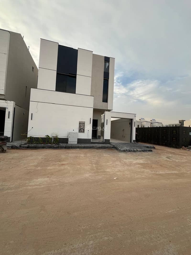 Villa in East Riyadh，Al Qadisiyah 6 bedrooms 2200000 SAR - 87618442