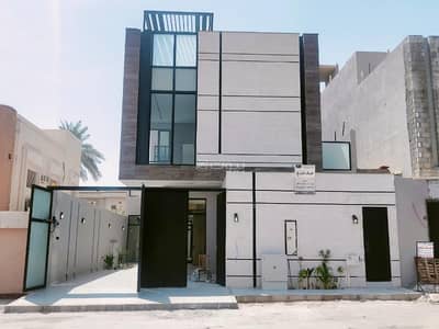 7 Bedroom Villa for Sale in East Riyadh, Riyadh - Villa in East Riyadh，Al Rimal 7 bedrooms 2800000 SAR - 87618454