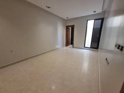 4 Bedroom Floor for Sale in East Riyadh, Riyadh - Floor in East Riyadh，Al Khaleej 4 bedrooms 1200000 SAR - 87618455