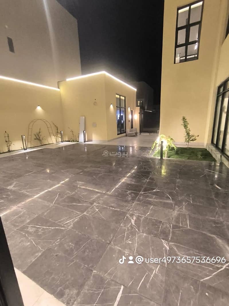 Villa in West Riyadh，Al Mahdiyah 10 bedrooms 4000000 SAR - 87618537