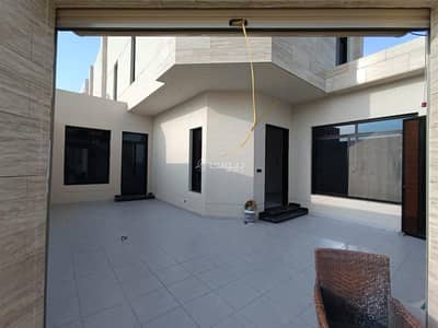 4 Bedroom Villa for Sale in East Riyadh, Riyadh - Villa in East Riyadh，Al Bayan Neighborhood 4 bedrooms 1900000 SAR - 87618547