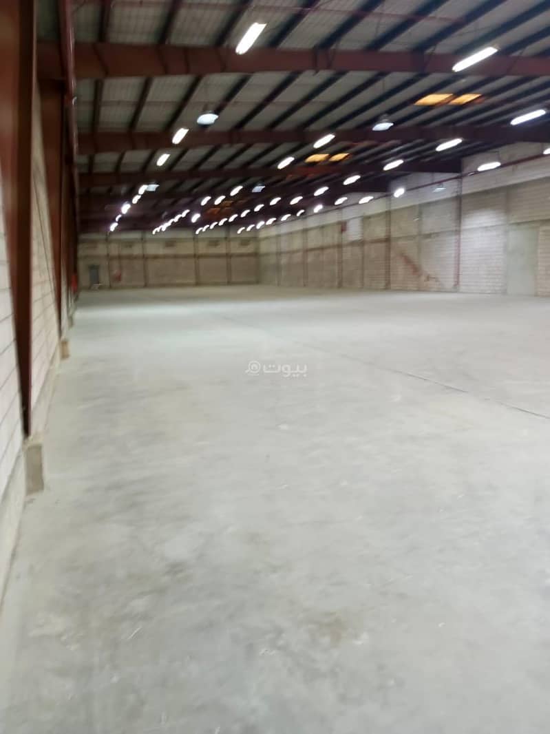 Warehouse in South Riyadh，Al Aziziyah 575000 SAR - 87619252