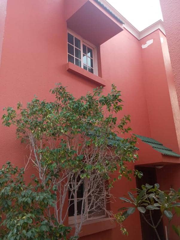 Villa for rent for happy family in a compound in Jeddah, Hamra neighborhood.