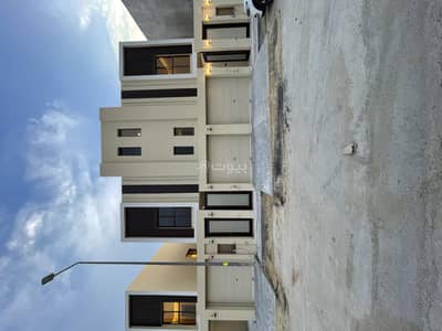 4 Bedroom Floor for Sale in South Riyadh, Riyadh - Floor in South Riyadh，Okaz 4 bedrooms 739000 SAR - 87619623