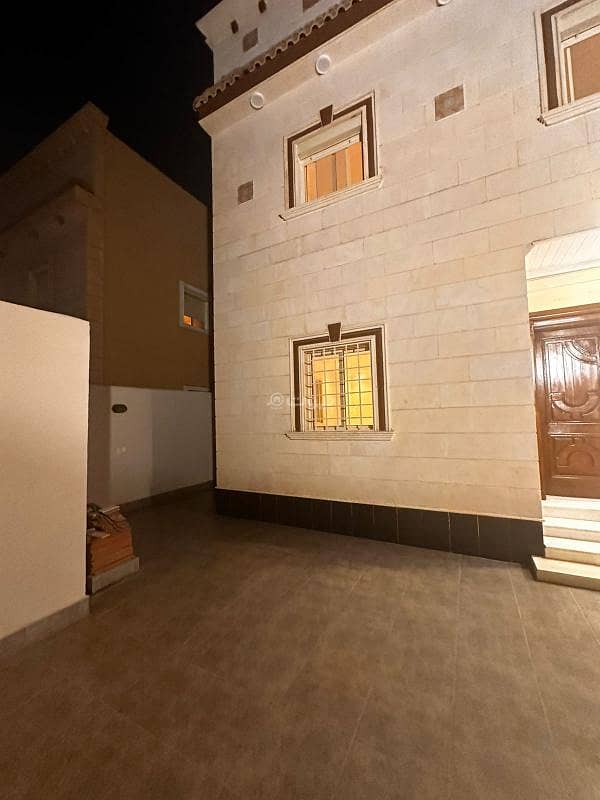 Villa for sale on Abu Al-Hasan Al-Katbi Street, Al-Falah district, Jeddah city, Makkah province