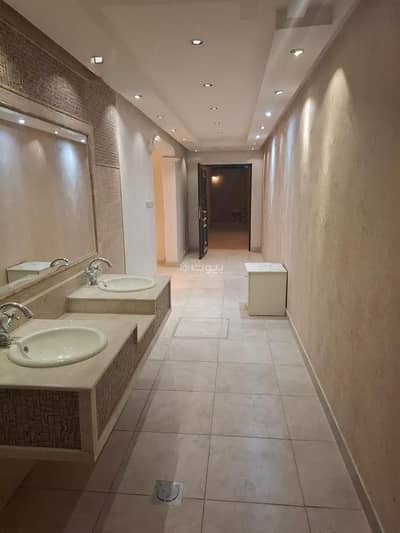 فیلا 4 غرف نوم للايجار في شرق الرياض، الرياض - 4 Bedrooms Villa For Rent in Qurtubah, Riyadh