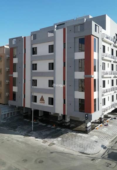 4 Bedroom Apartment for Sale in North Jeddah, Jeddah - Luxury apartment with modern specifications in a prime location in Al Murwah district - Jeddah