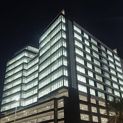 Office for Rent in North Jeddah, Jeddah - Luxury office for rent | Fully equipped with high-end finishes - in a prime location