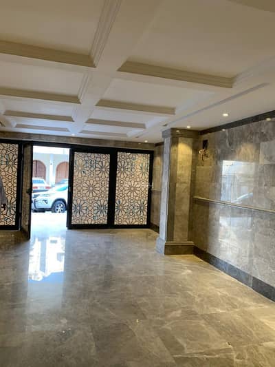 Building for Rent in North Jeddah, Jeddah - شقة فاخرة للإيجار