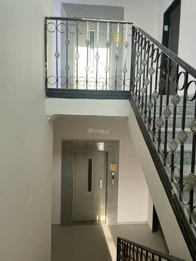 Building for Rent in West Riyadh, Riyadh - Building for rent in Dhahrat Laban, Riyadh