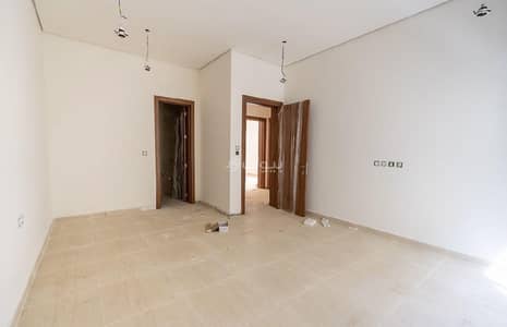 3 Bedroom Floor for Sale in North Riyadh, Riyadh - Floor in North Riyadh，Al Taawun 3 bedrooms 1600000 SAR - 87621067