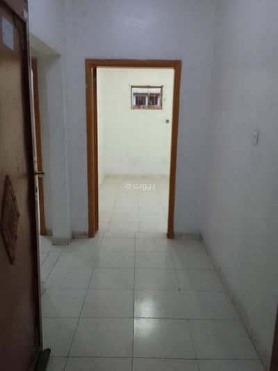 Building for Rent in East Riyadh, Riyadh - Eastern Naseem District