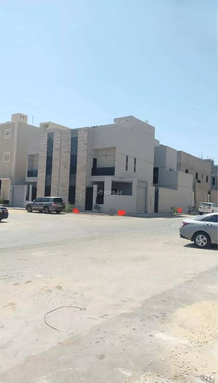 9 Bedroom Villa For Rent in Al Mahdiya, Riyadh