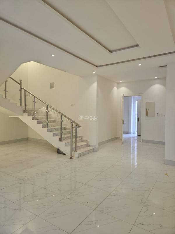 4 bedroom villa for sale in Al-Mahdiyah, Riyadh at a very attractive price