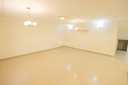 7 Bedroom Villa for Rent in North Riyadh, Riyadh - Villa for rent in Al Maghrzat neighborhood close to King Abdullah Road