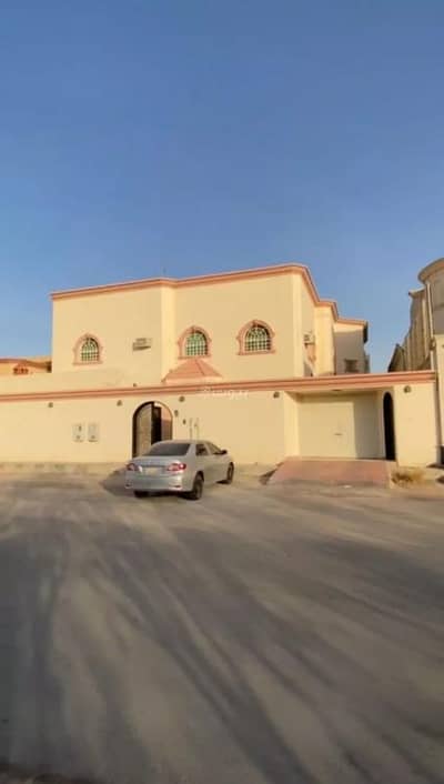 7 Bedroom Villa for Sale in East Riyadh, Riyadh - Villa for sale in Yarmouk, Riyadh