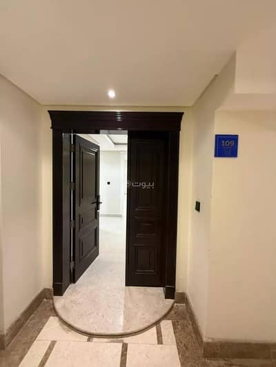 3 Bedroom Flat for Rent in North Riyadh, Riyadh - An apartment for rent on Imam Saud Street, Al Malqa District, Riyadh.