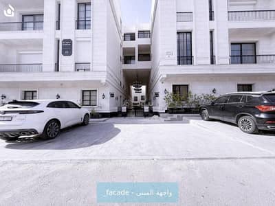 3 Bedroom Apartment for Rent in North Riyadh, Riyadh - Apartment for rent in Al Yasmin neighborhood