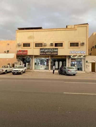 Building for Sale in West Riyadh, Riyadh - عمارة للبيع في شارع ابي حنيفه, حي العريجاء الأوسط, مدينة الرياض