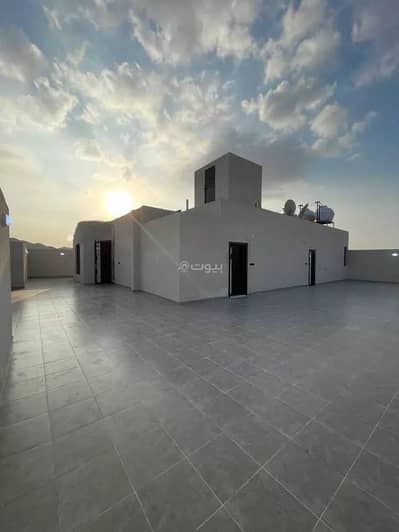 4 Bedroom Apartment for Sale in Batha Quraysh, Makkah - Spacious Independent Rooftop in Prime Location Near the Haram