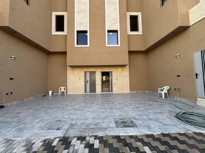 3 Bedroom Floor for Sale in East Riyadh, Riyadh - Floor in East Riyadh，Al Khaleej 3 bedrooms 1250000 SAR - 87622193