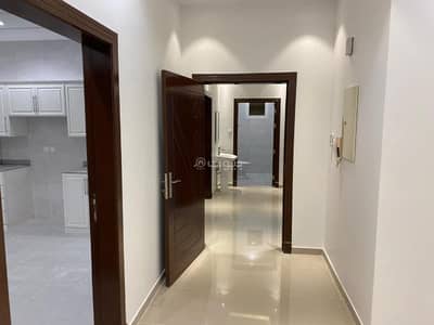 3 Bedroom Flat for Rent in North Riyadh, Riyadh - A special apartment for newlyweds consisting of two bedrooms and a majlis for rent in Narges, Riyadh