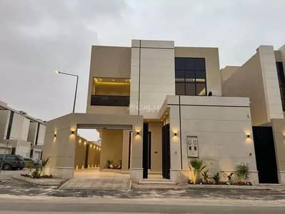 11 Bedroom Villa for Sale in East Riyadh, Riyadh - Villa for Sale  On Ismail Al-Azhari Street, Al-Munseeah District, Riyadh City